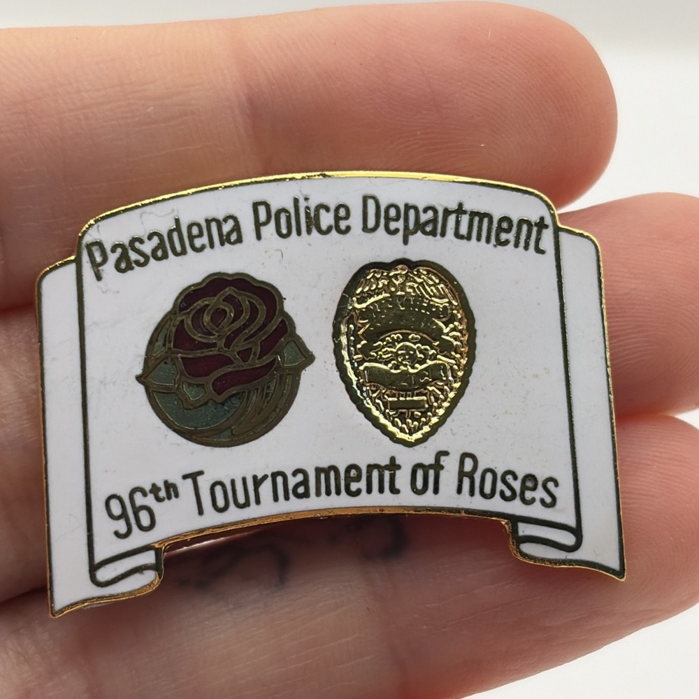 1985 Tournament Of Roses Pasadena Police Department Lapel Hat Pin